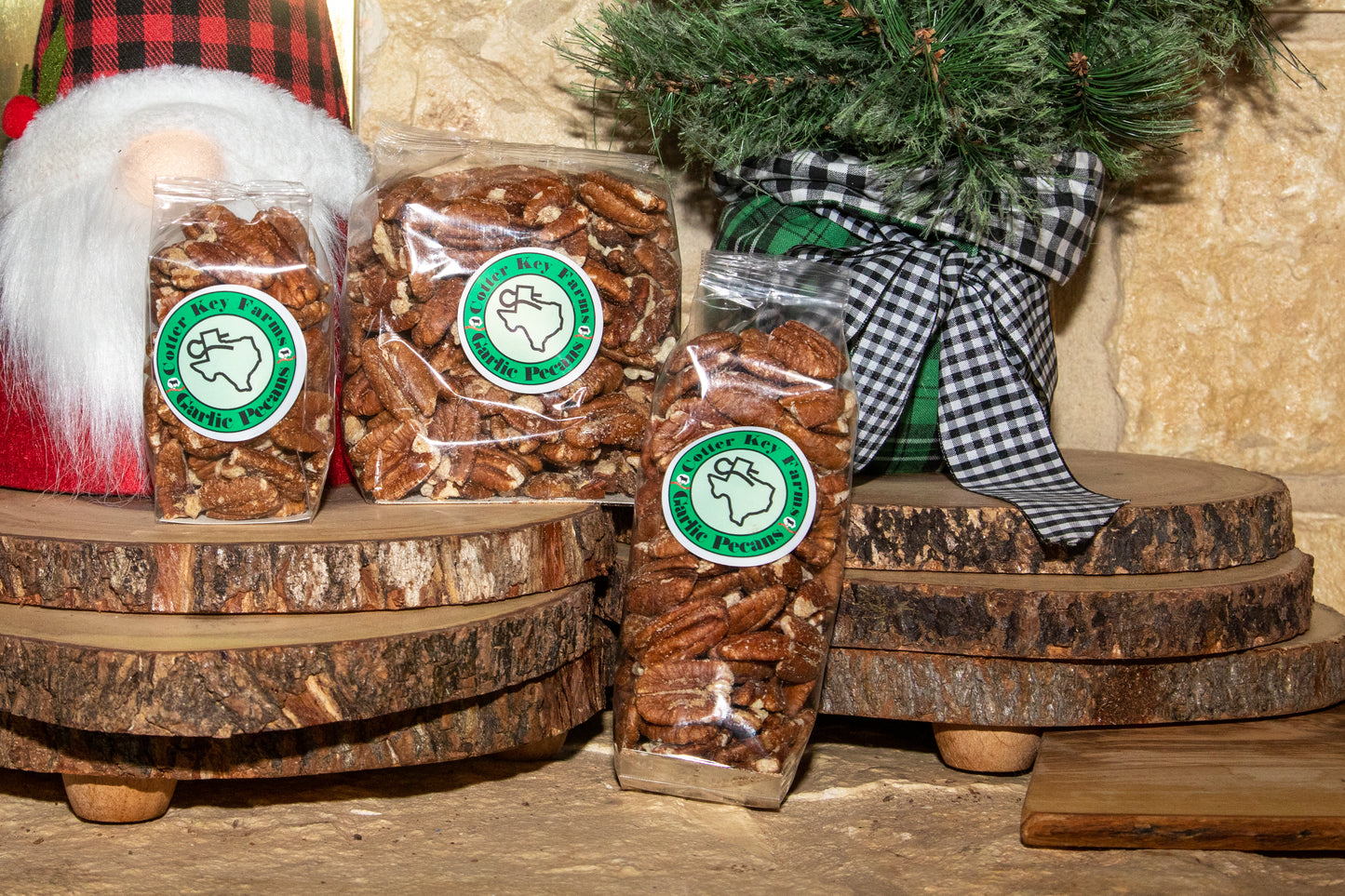 Garlic Flavored Pecans
