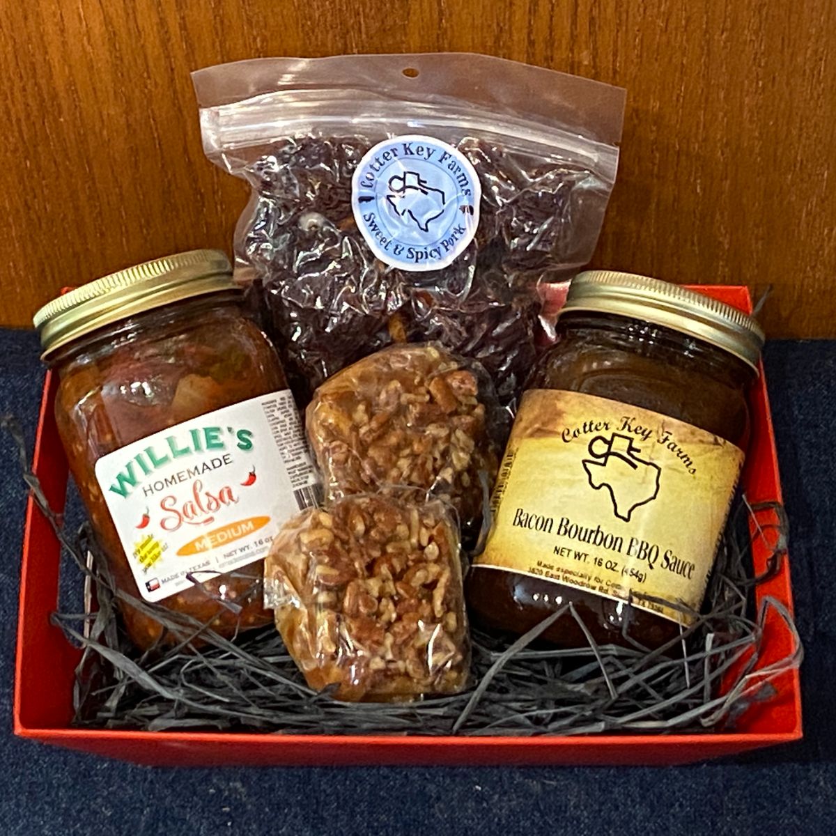 Cotter Key Farms, Lubbock, Texas, Out West Mercantile, Pecan Ridge, Slaton, Texas, Bakery, Gift Shop, Salsas, Sauces, Jams, Gift Items, Near Lubbock, Soup Mix, Viola's Vittles, Gift Baskets, Beef Jerky