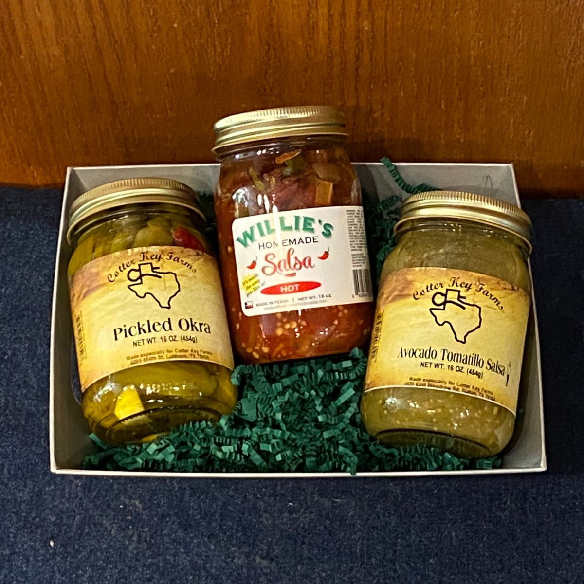 Cotter Key Farms, Lubbock, Texas, Out West Mercantile, Pecan Ridge, Slaton, Texas, Bakery, Gift Shop, Salsas, Sauces, Jams, Gift Items, Near Lubbock, Soup Mix, Viola's Vittles, Gift Baskets, Beef Jerky